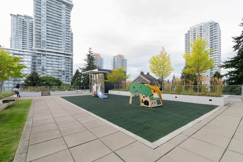 13438 Central Avenue #1512, Surrey, British Columbia