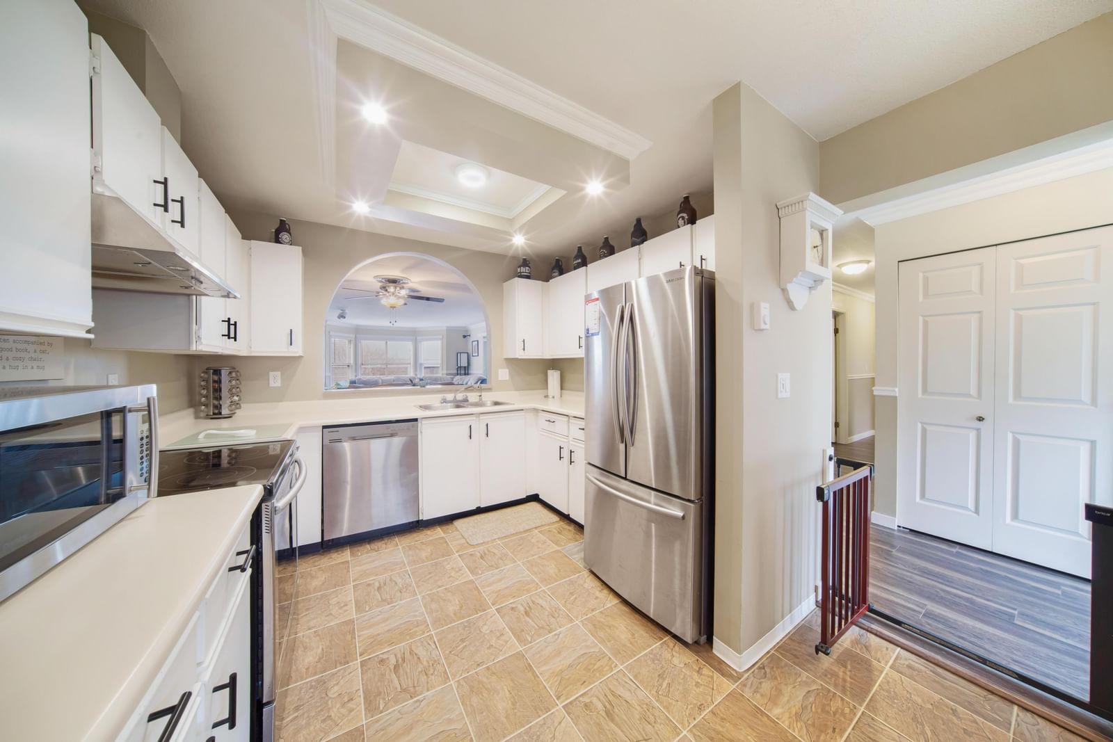 Listing Image 15