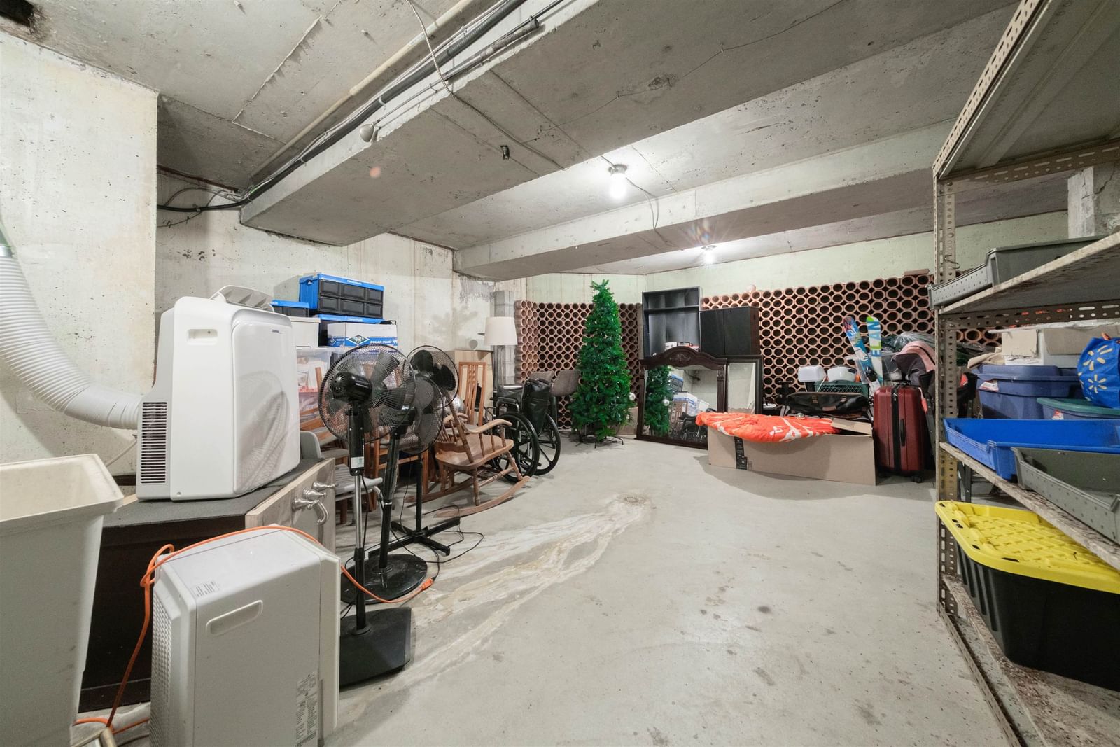 Listing Image 34