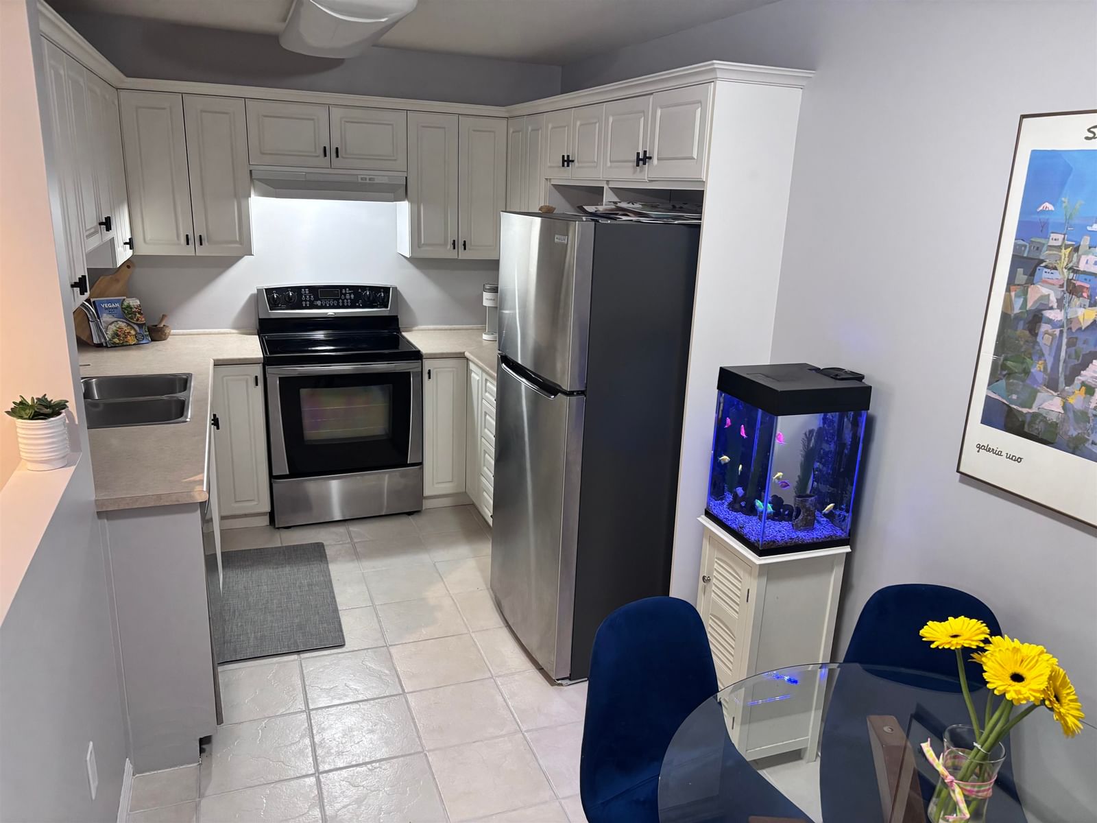 Listing Image 14