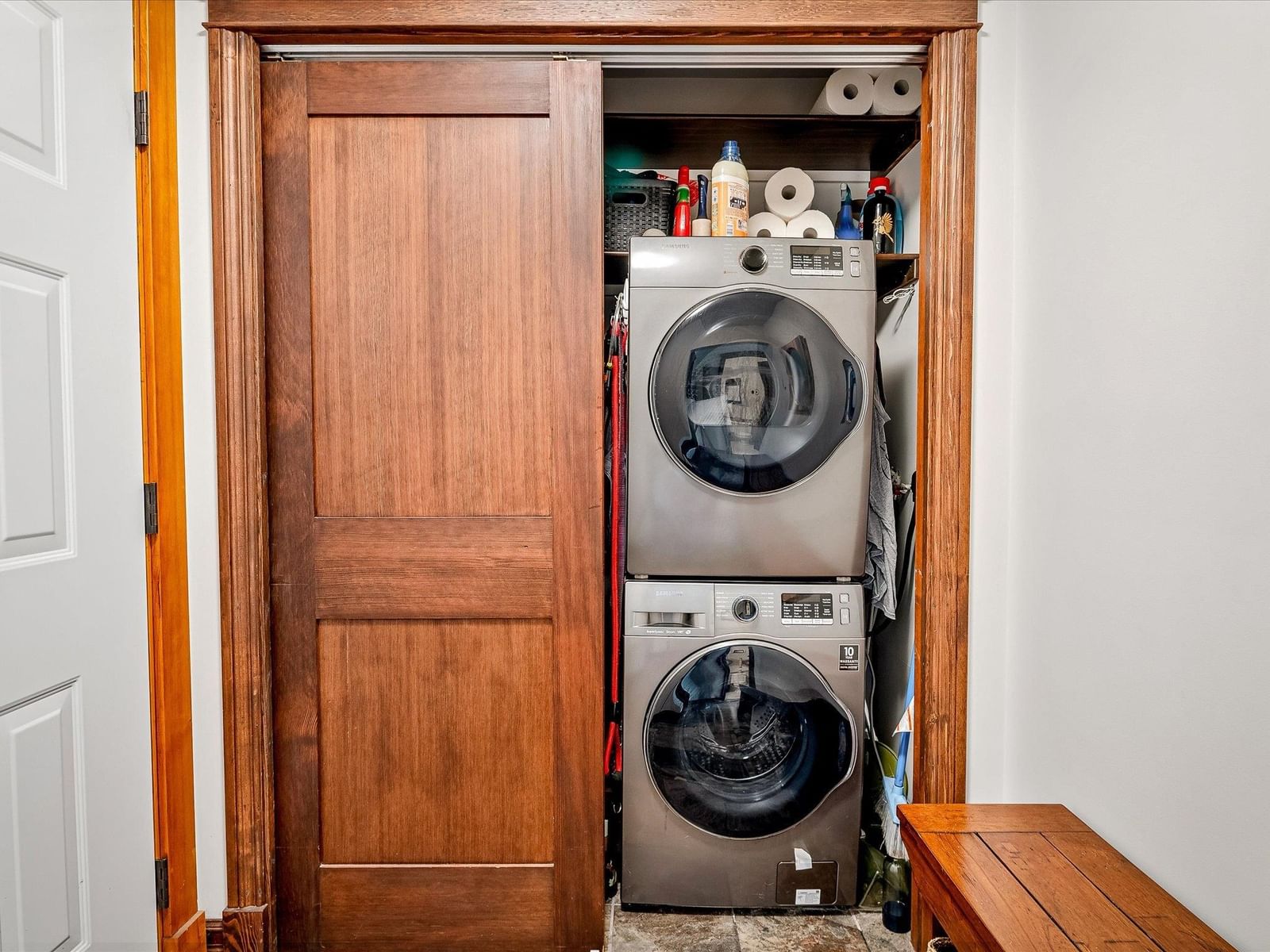 Listing Image 18