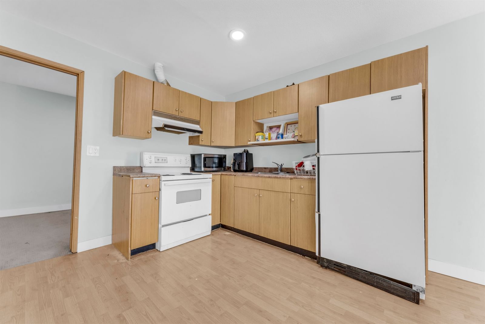 Listing Image 22
