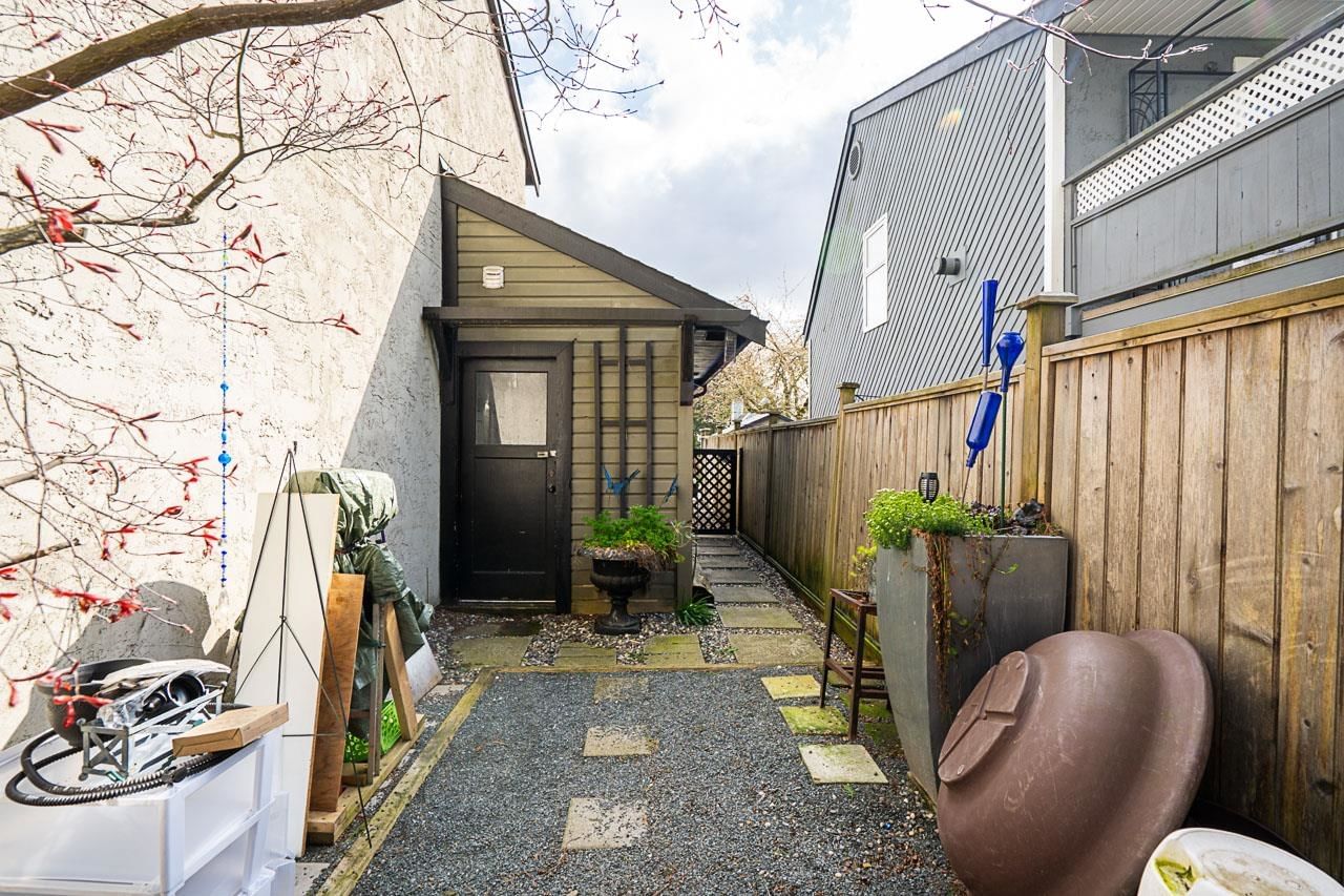 Listing Image 18