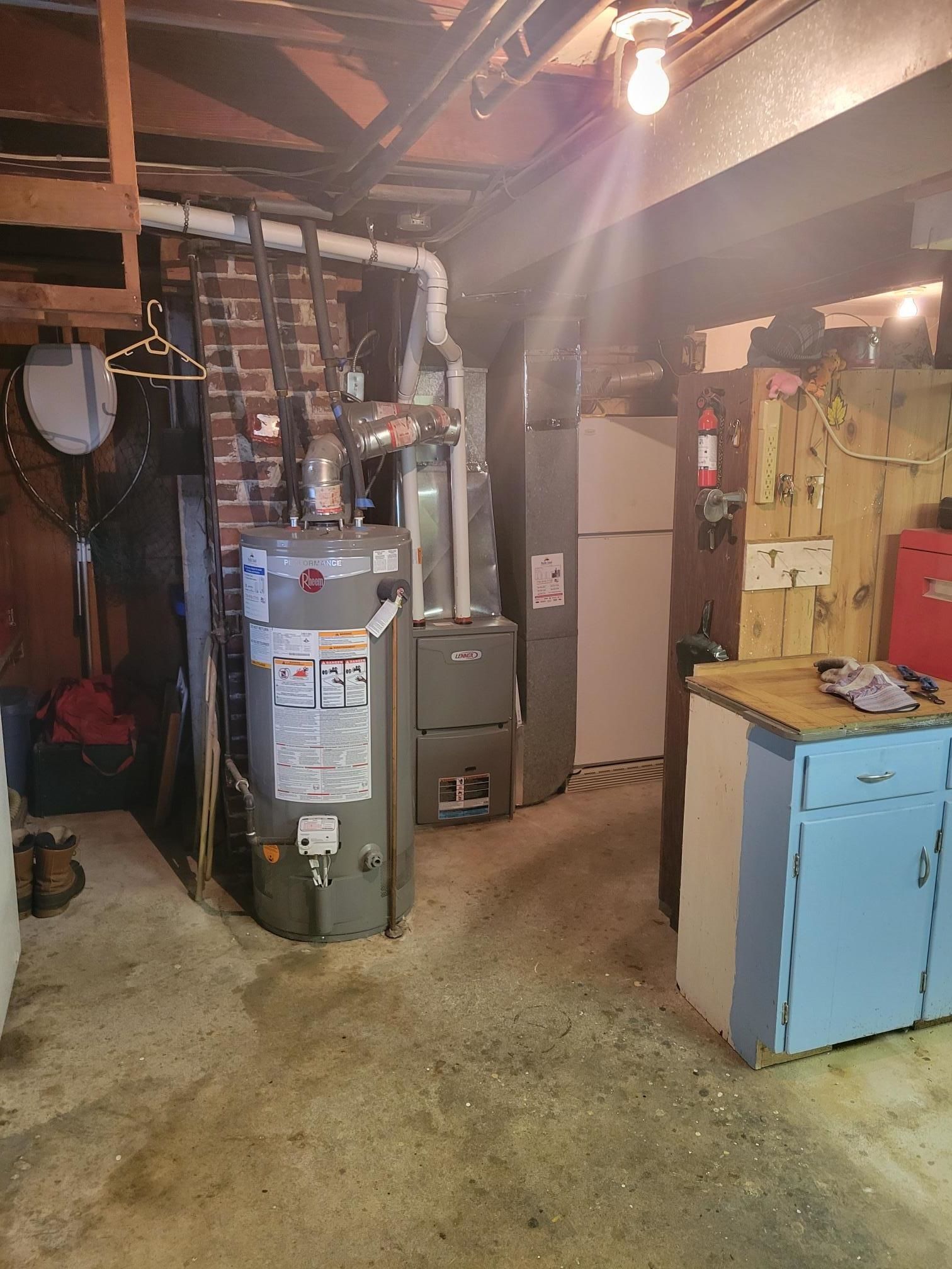 Listing Image 12