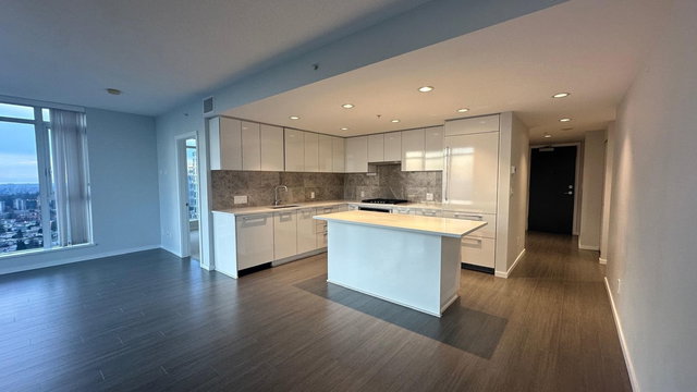 3601 - 6700 Dunblane Avenue