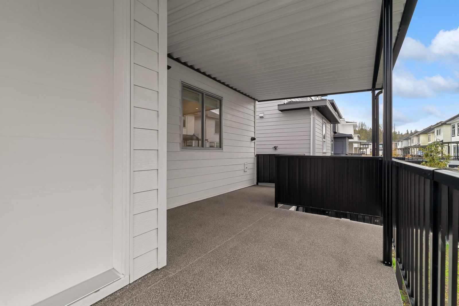 Listing Image 28