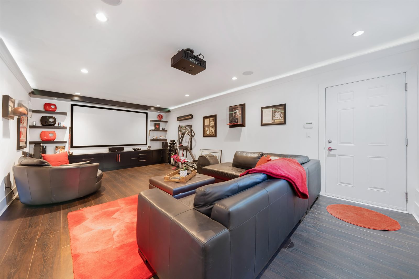 Listing Image 31