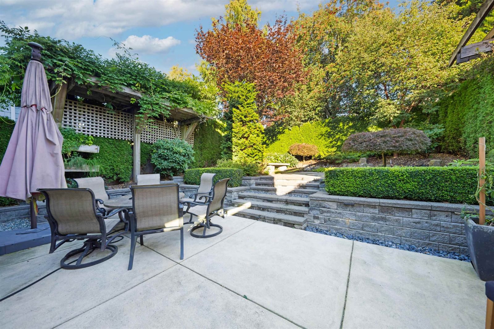 Listing photo 5