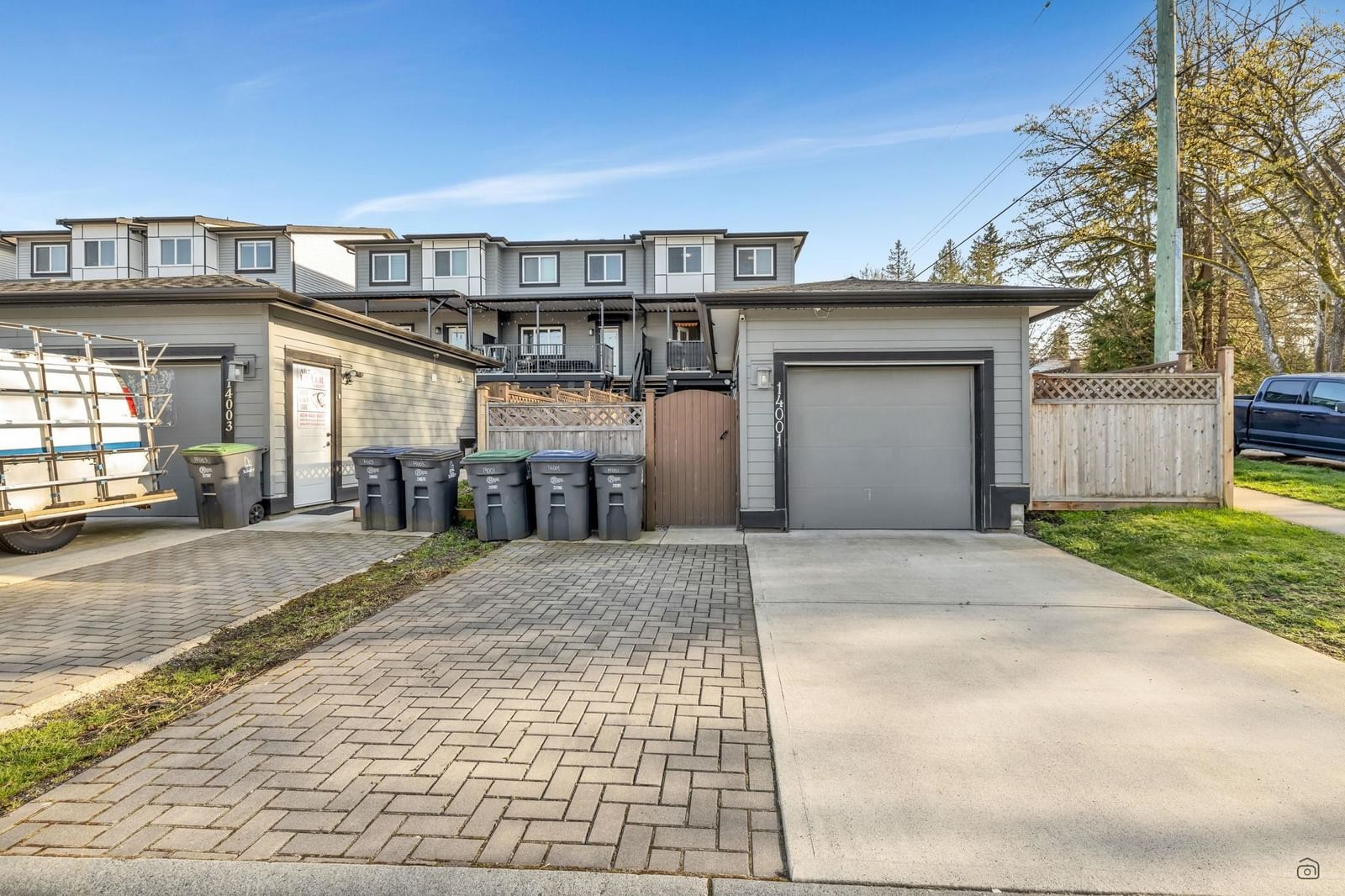 Listing Image 10