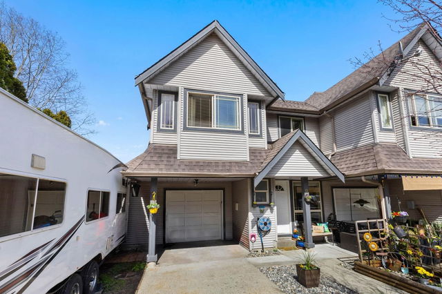9 - 22980 Abernethy Lane