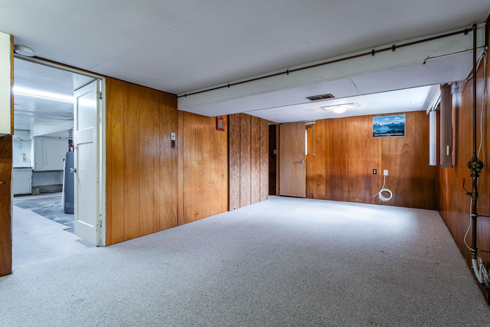 Listing Image 28