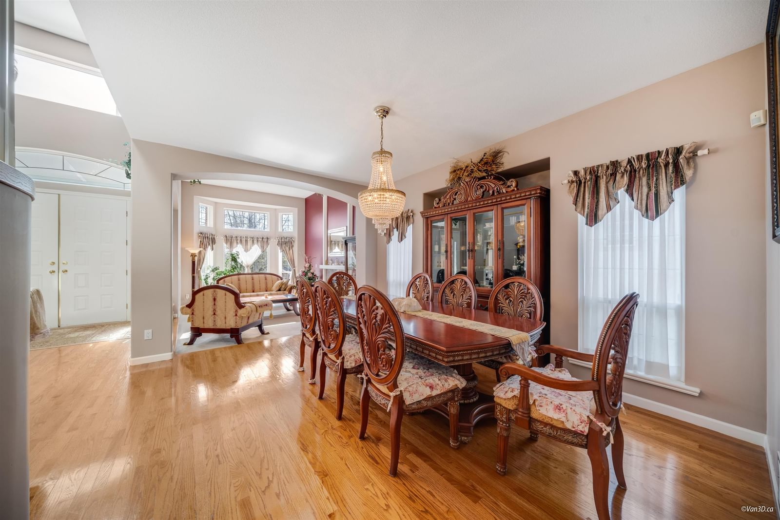 Listing Image 13