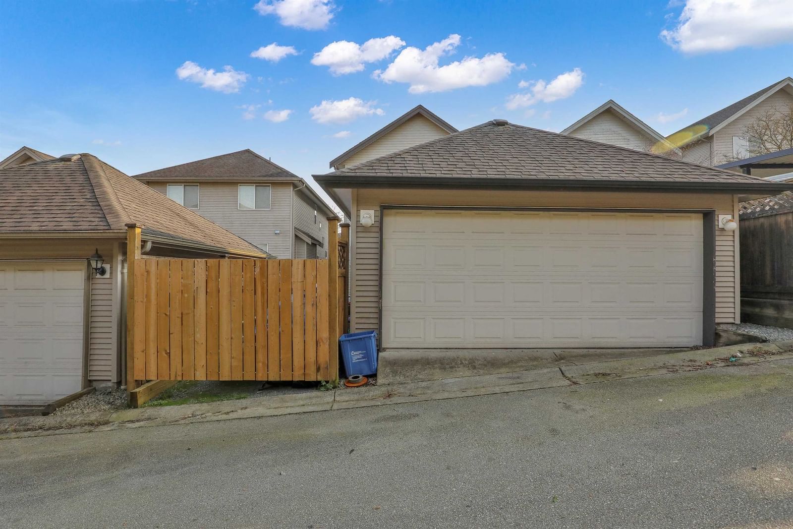 Listing Image 37