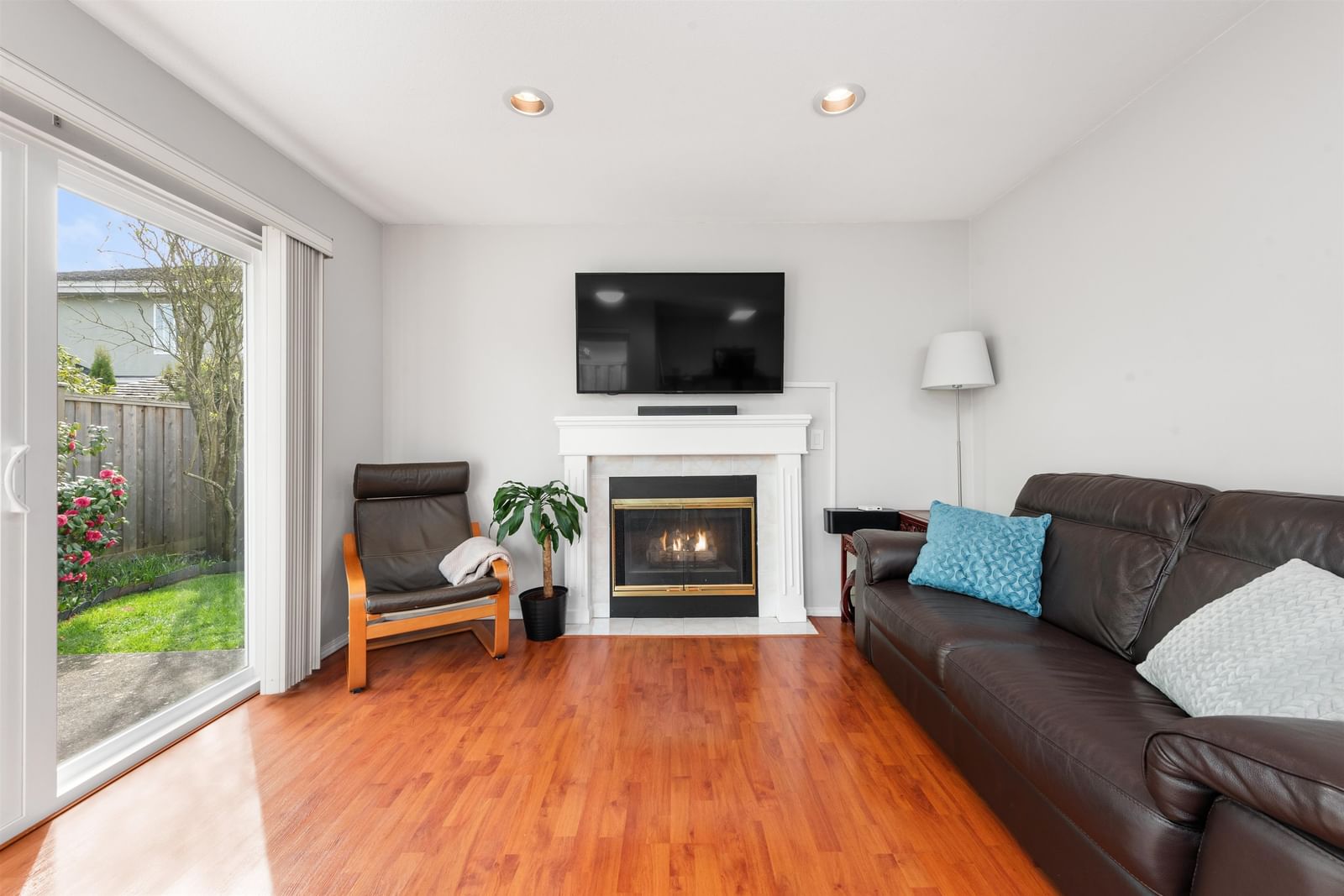 Listing Image 17