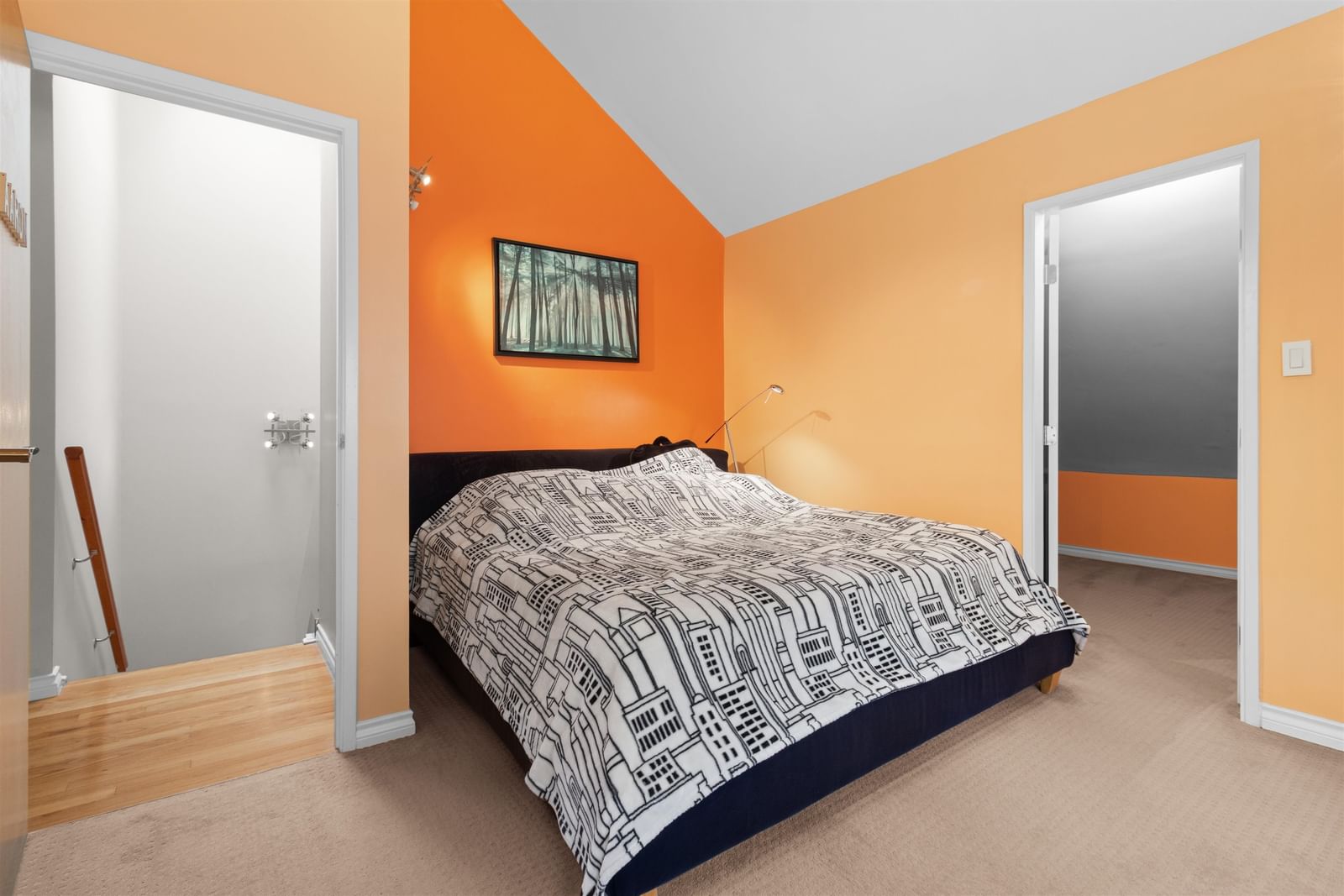 Listing Image 26