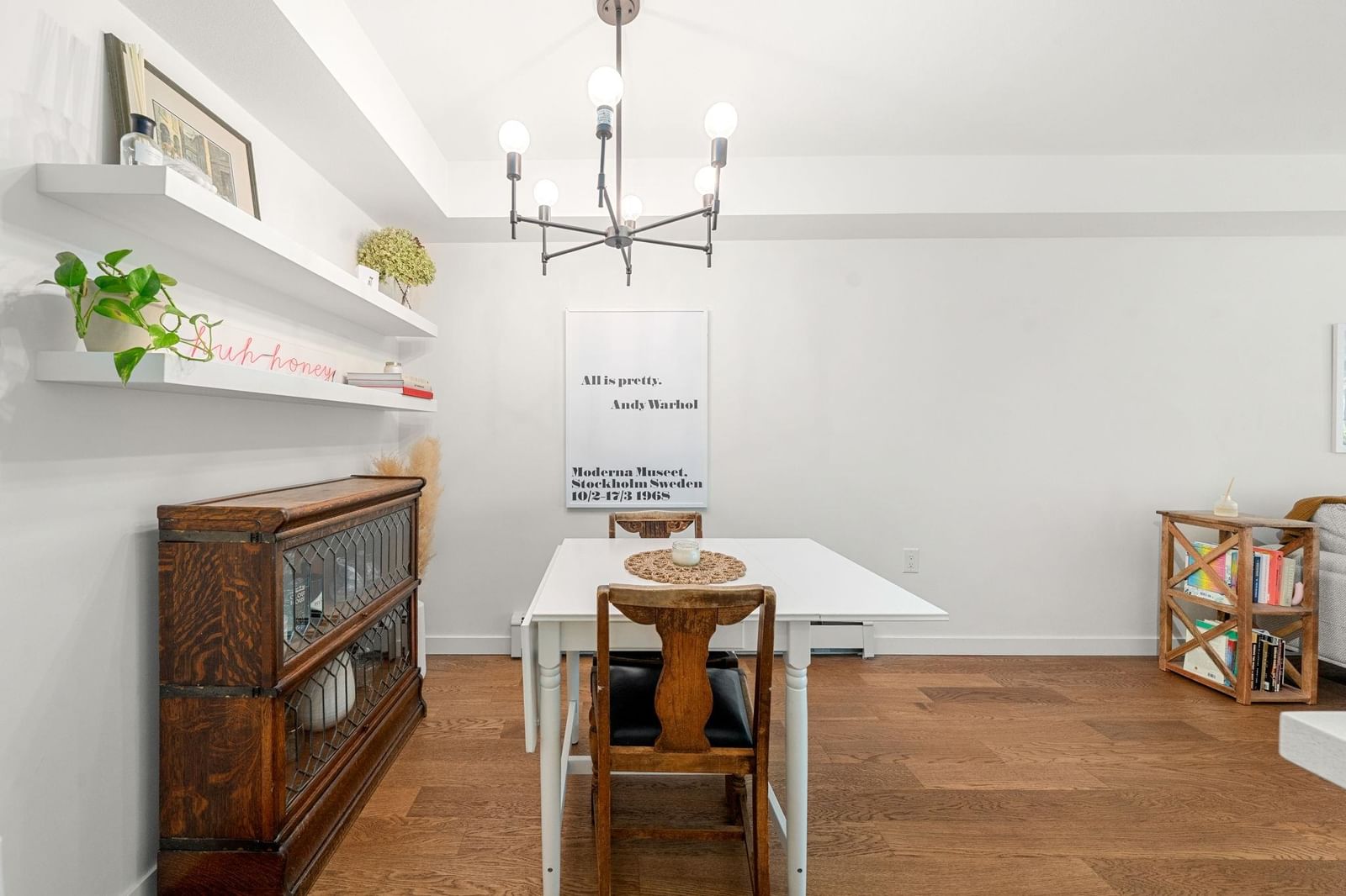 Listing Image 22