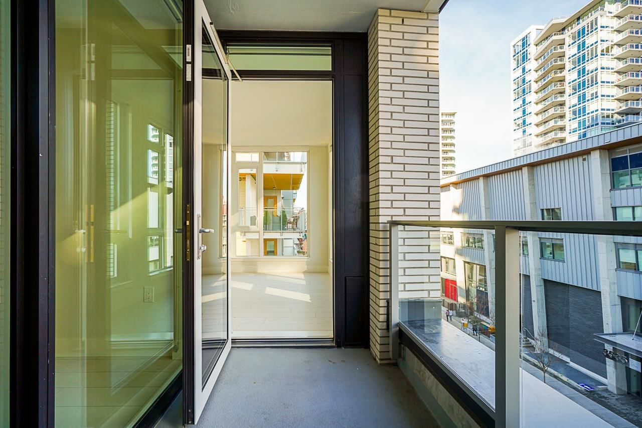Listing Image 22