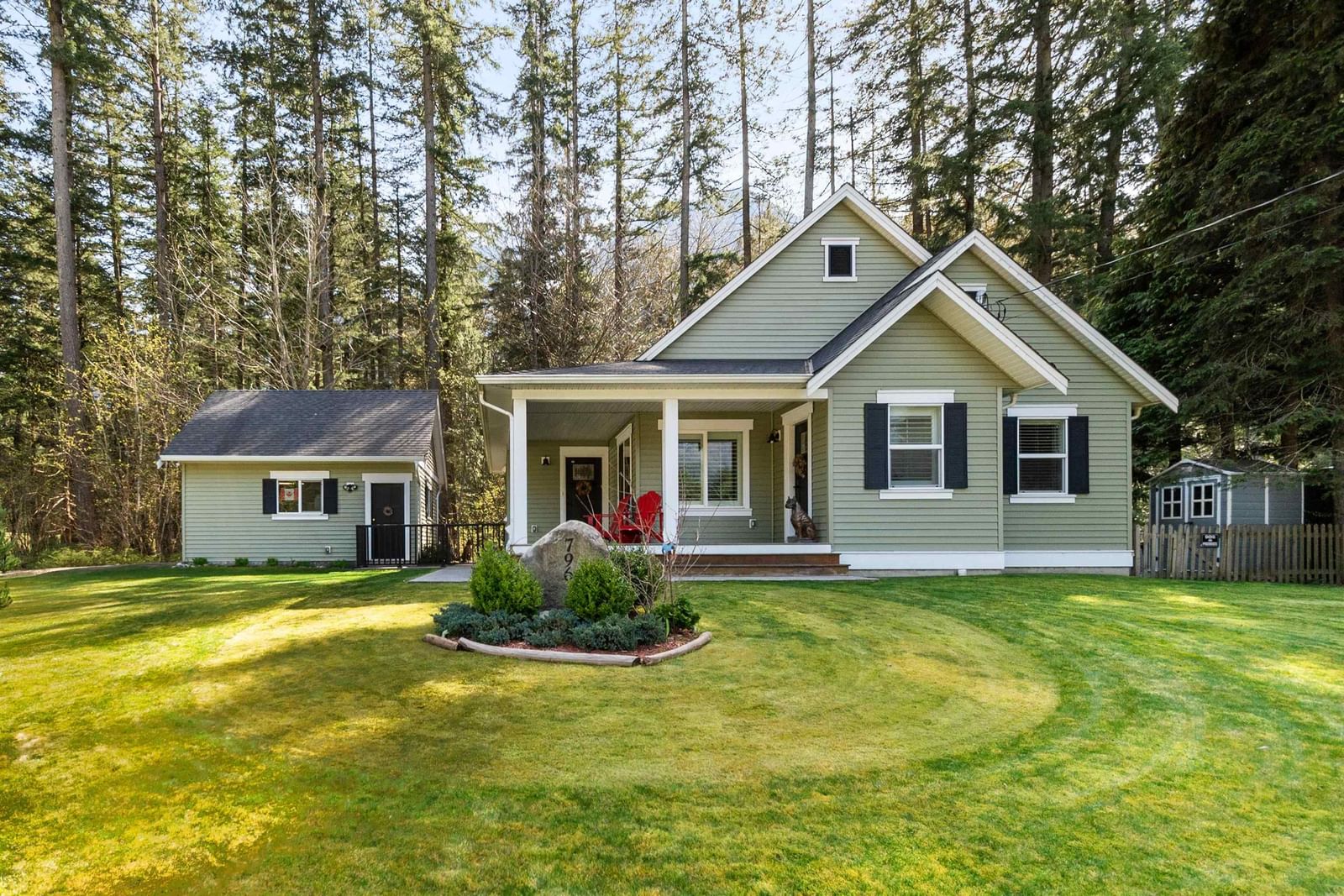 Listing Image 1