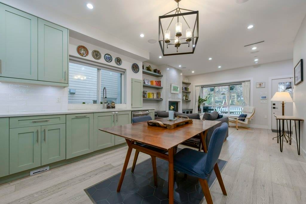 Listing Image 10