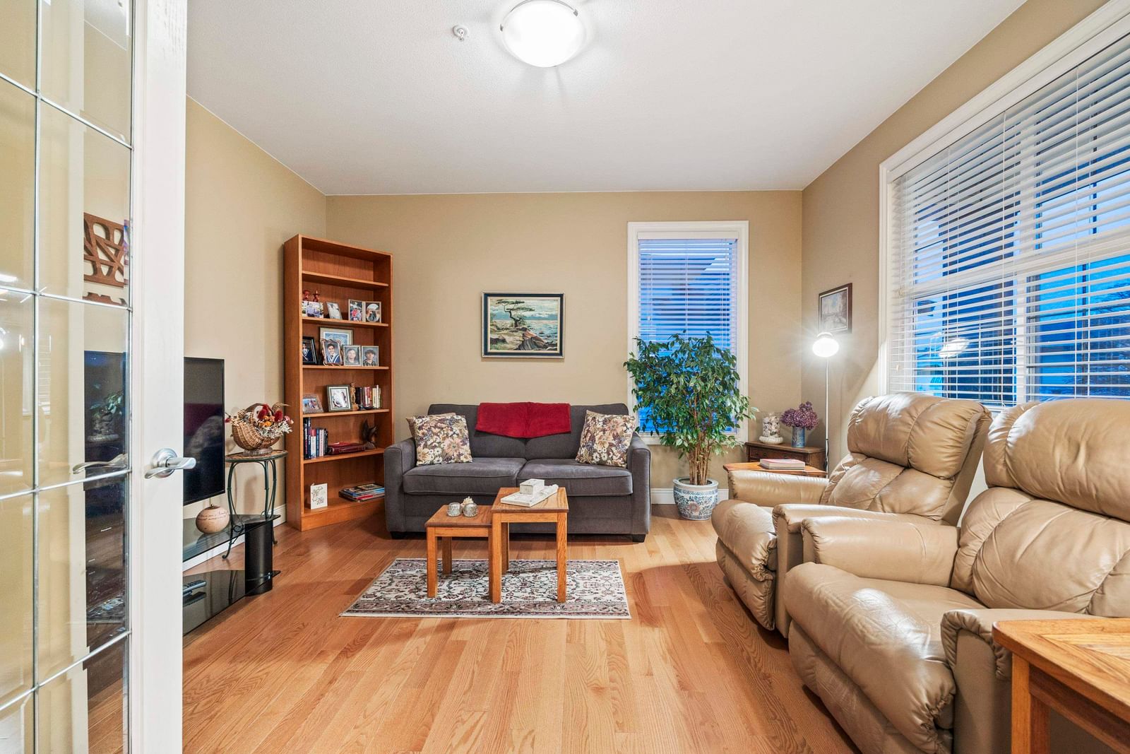 Listing Image 21