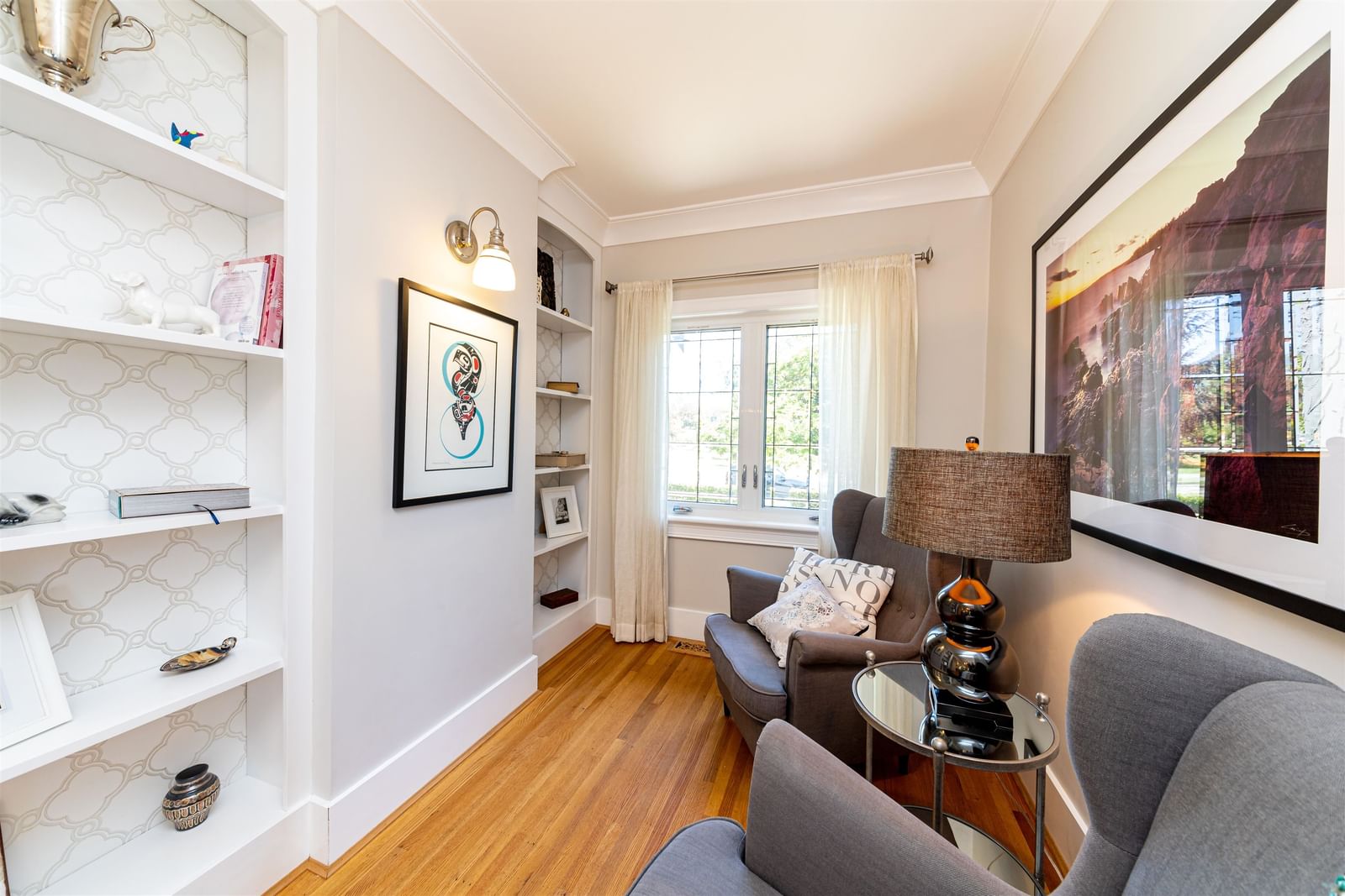 Listing Image 9