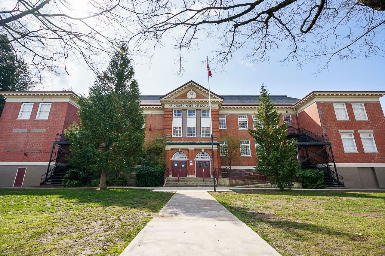 Listing Image 36