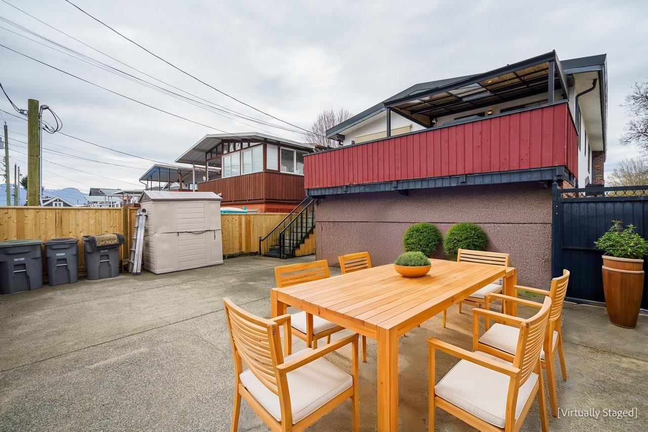 Listing Image 5