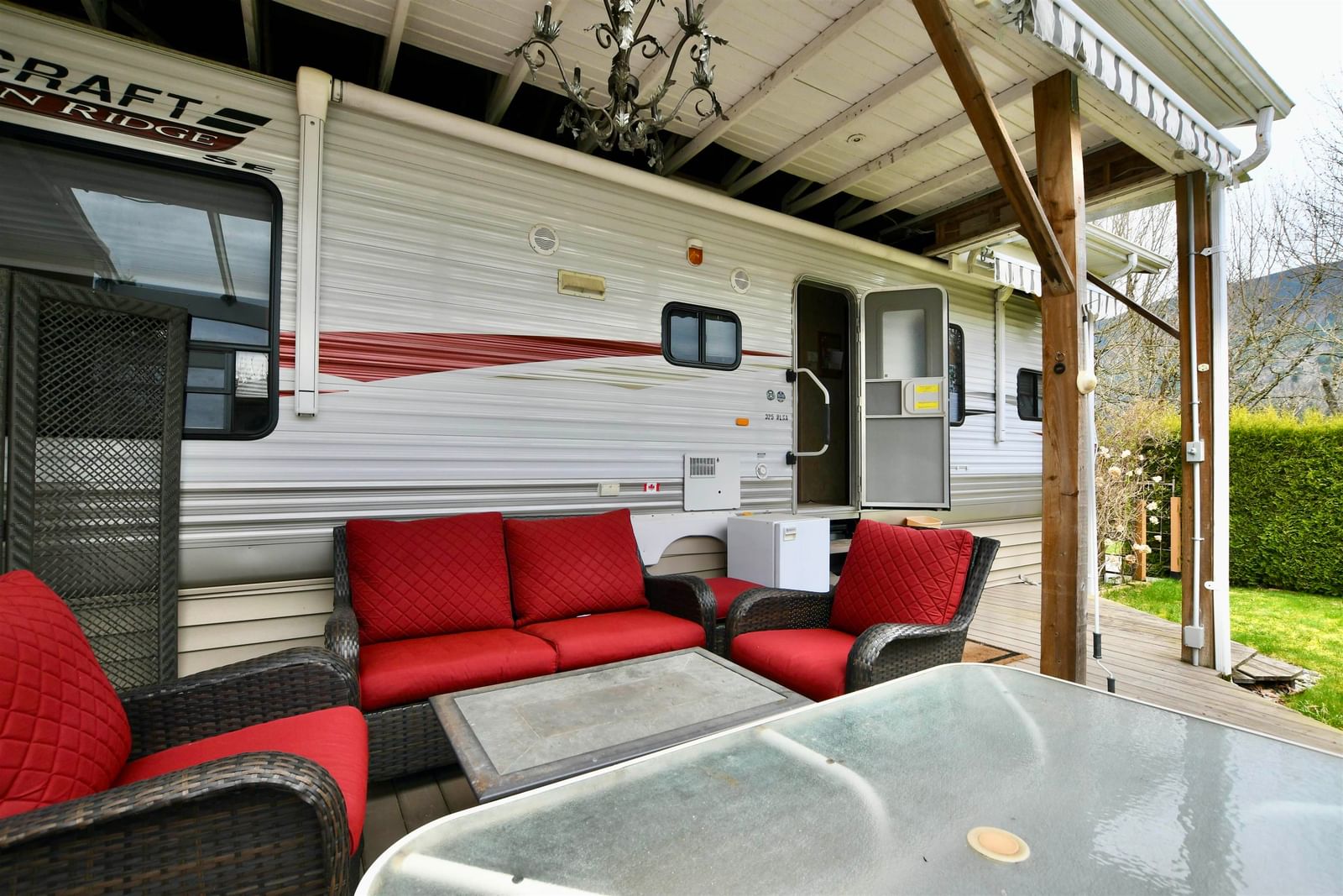 Listing Image 10