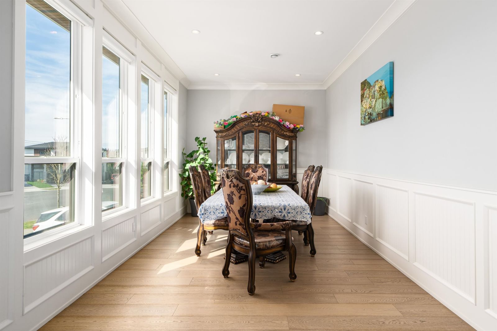 Listing Image 8