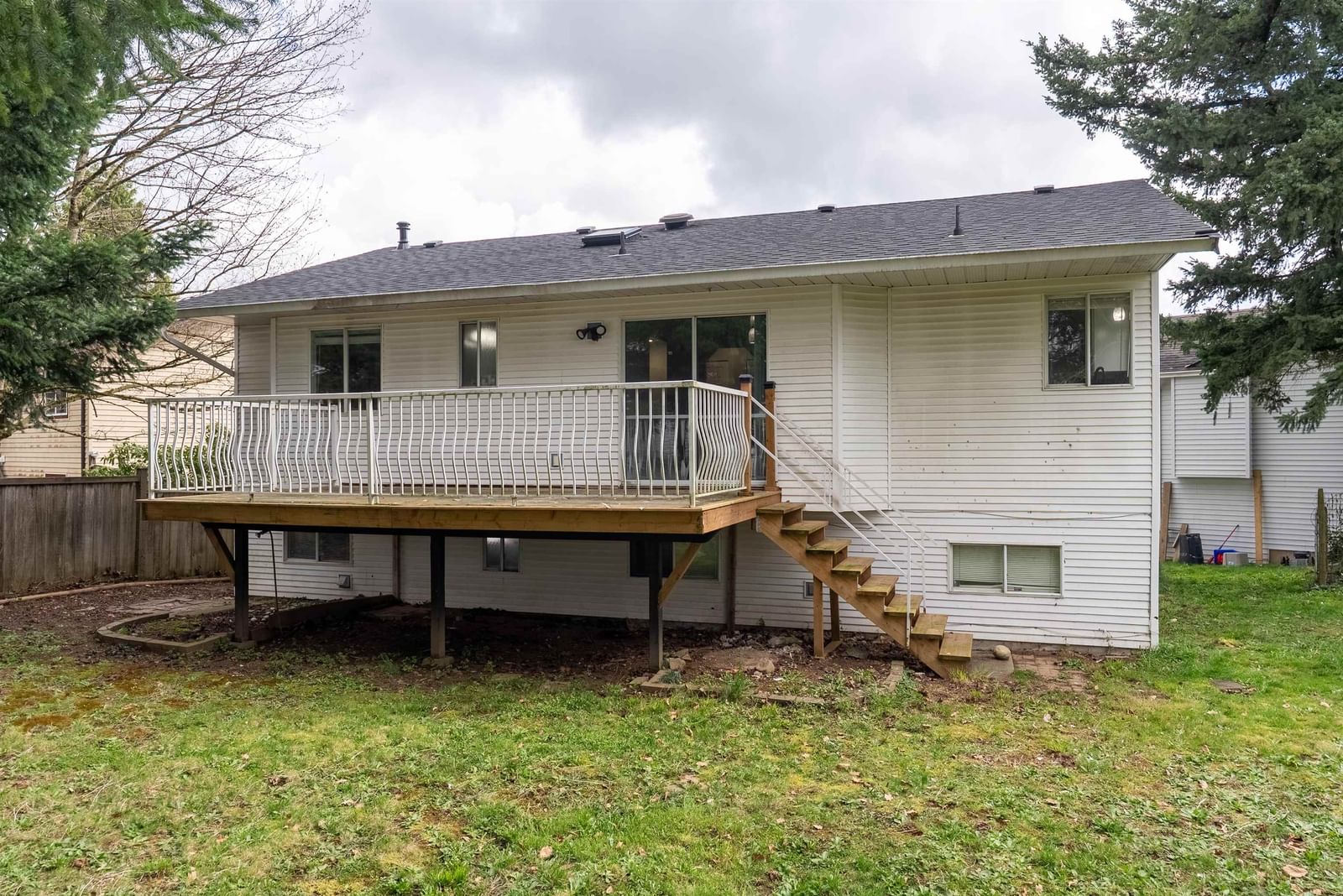 Listing Image 23