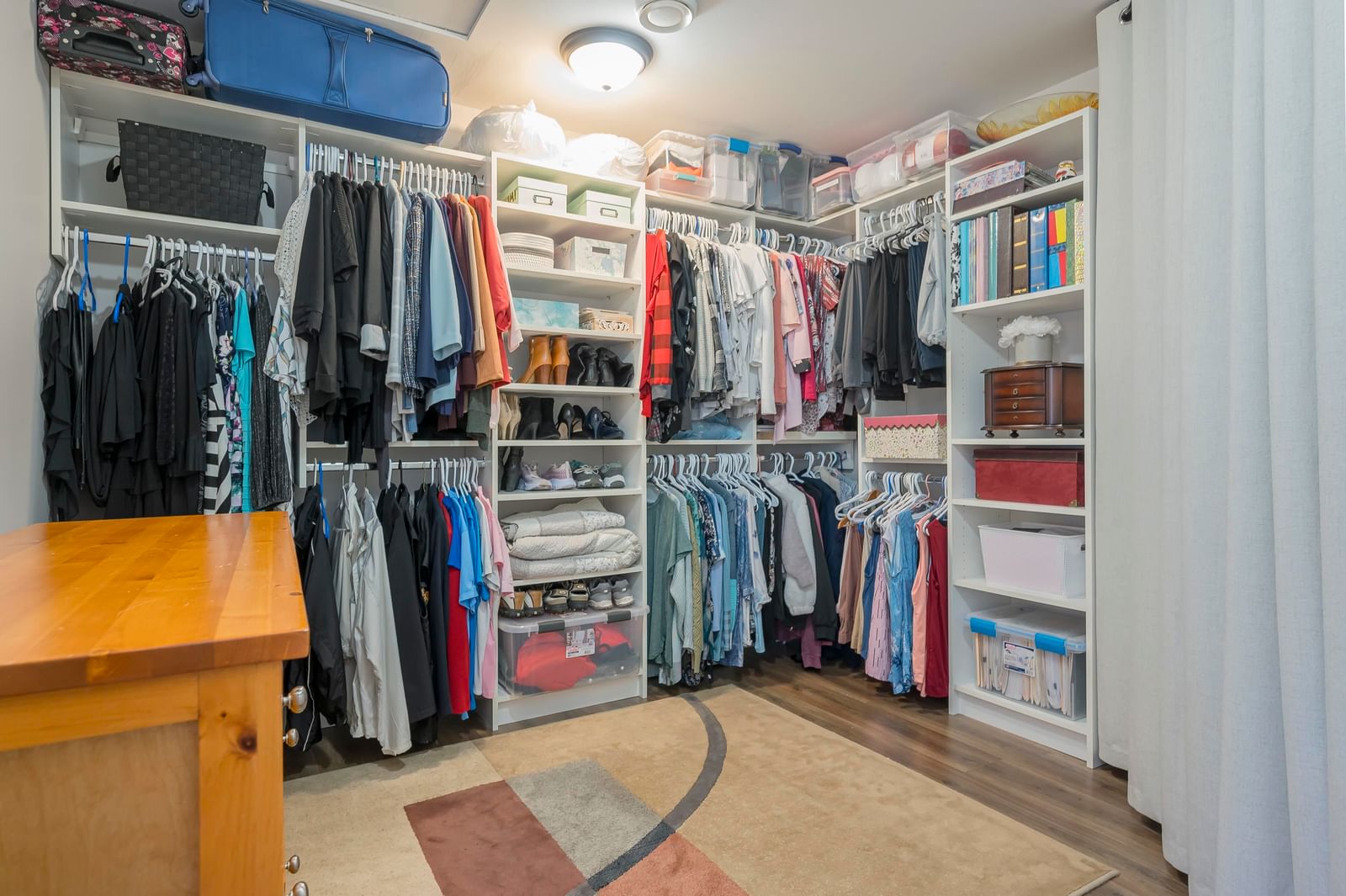Listing Image 15