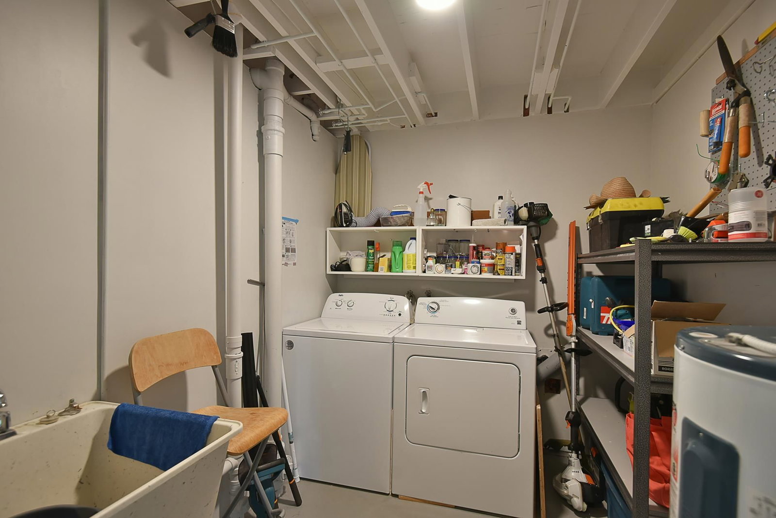 Listing Image 19