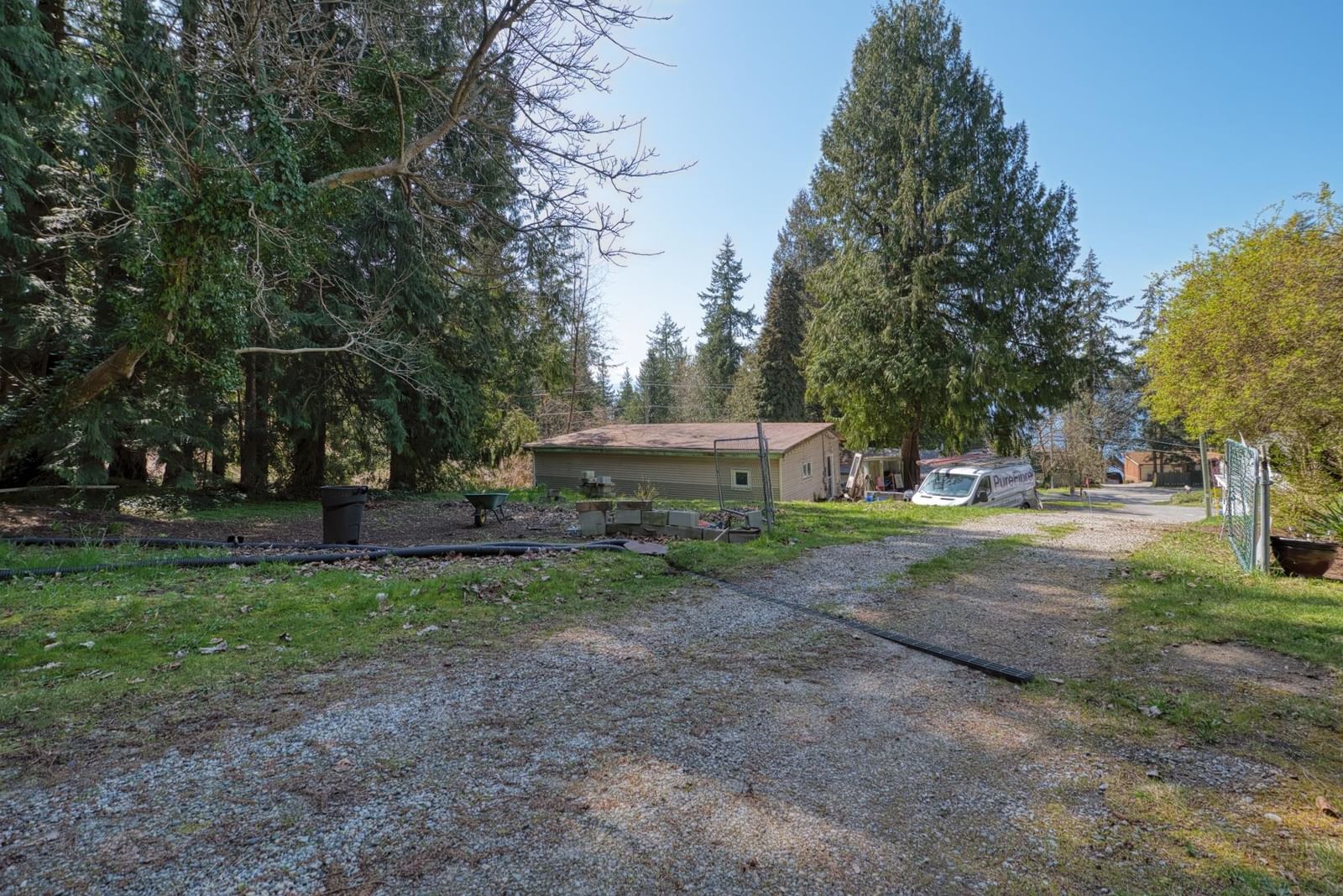 Listing Image 9