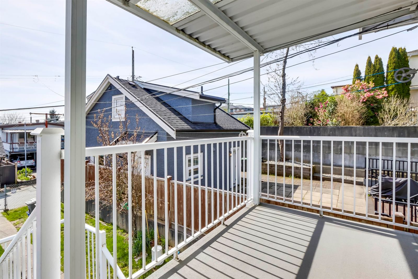 Listing Image 15