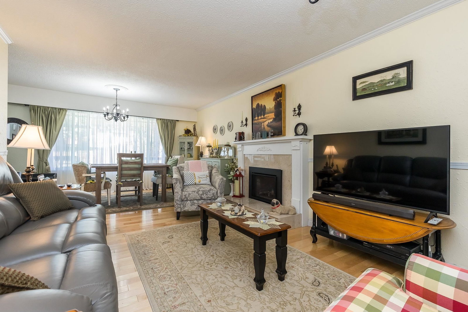 Listing Image 19