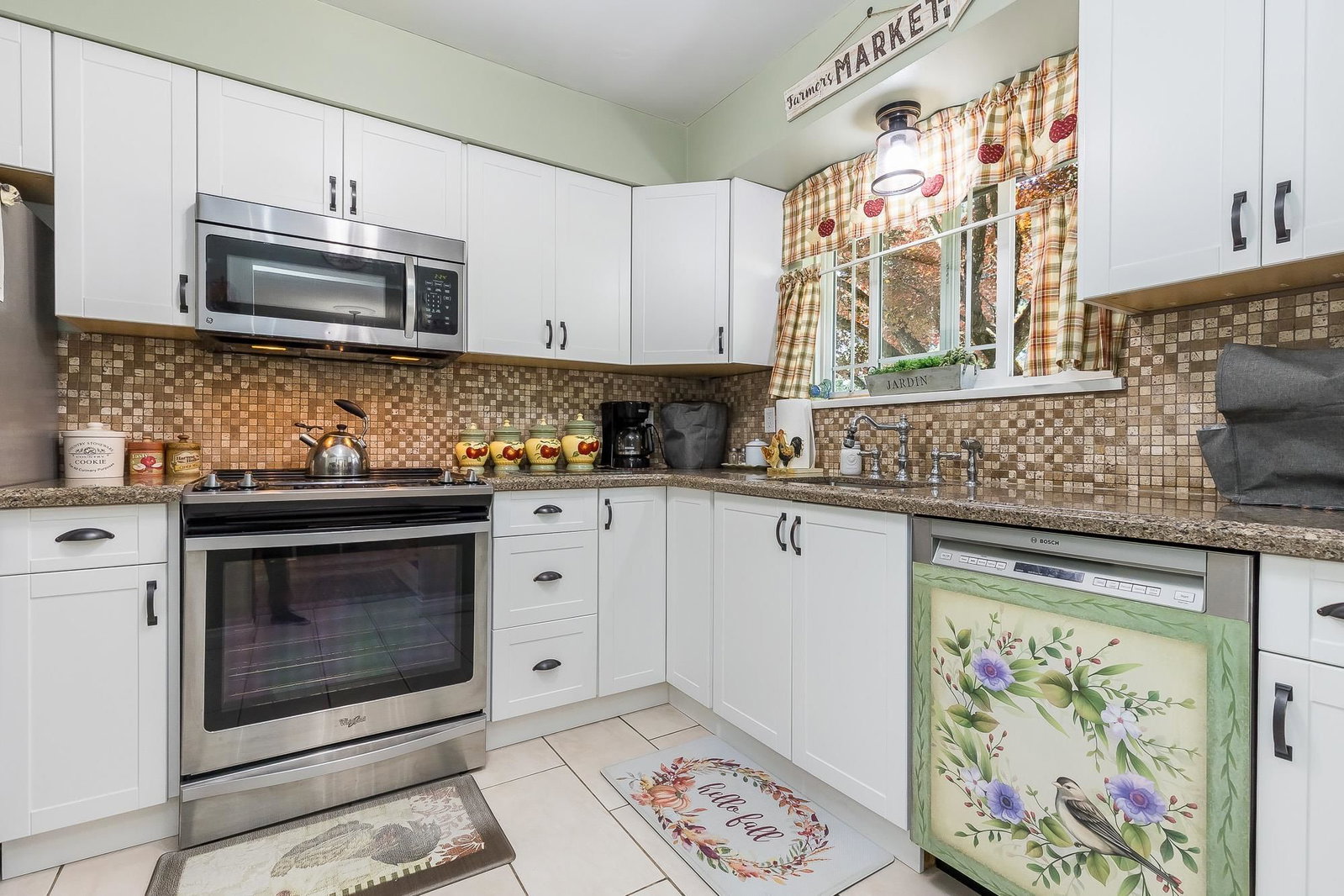 Listing Image 9