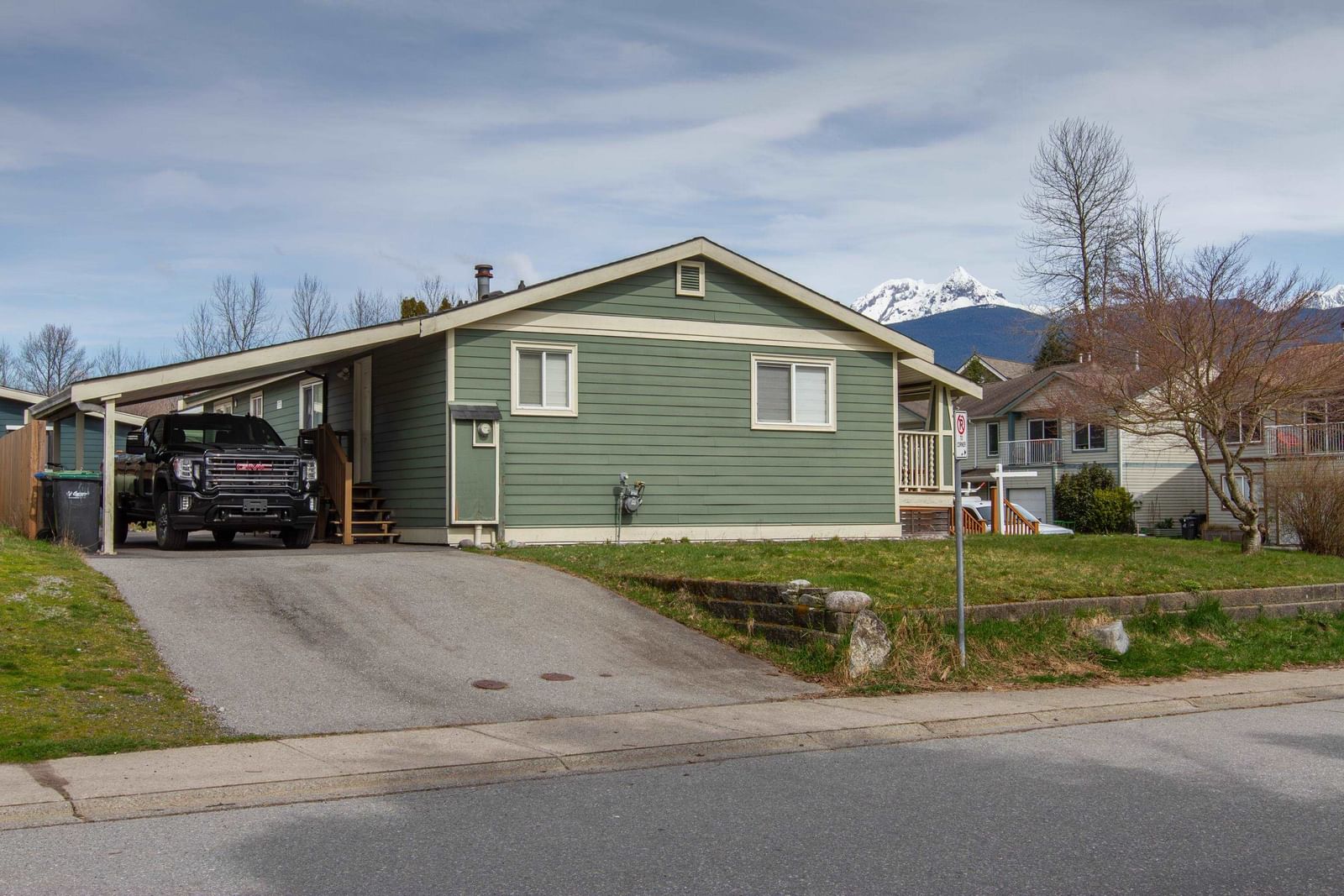 Listing Image 19