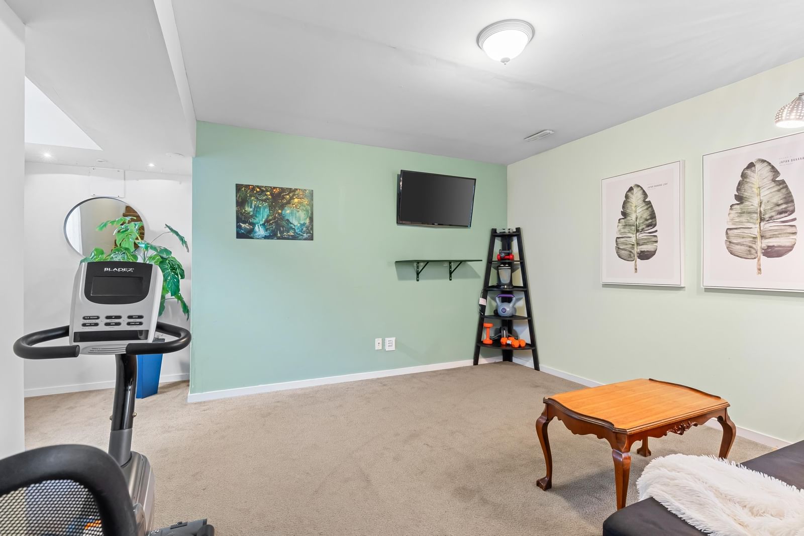 Listing Image 25