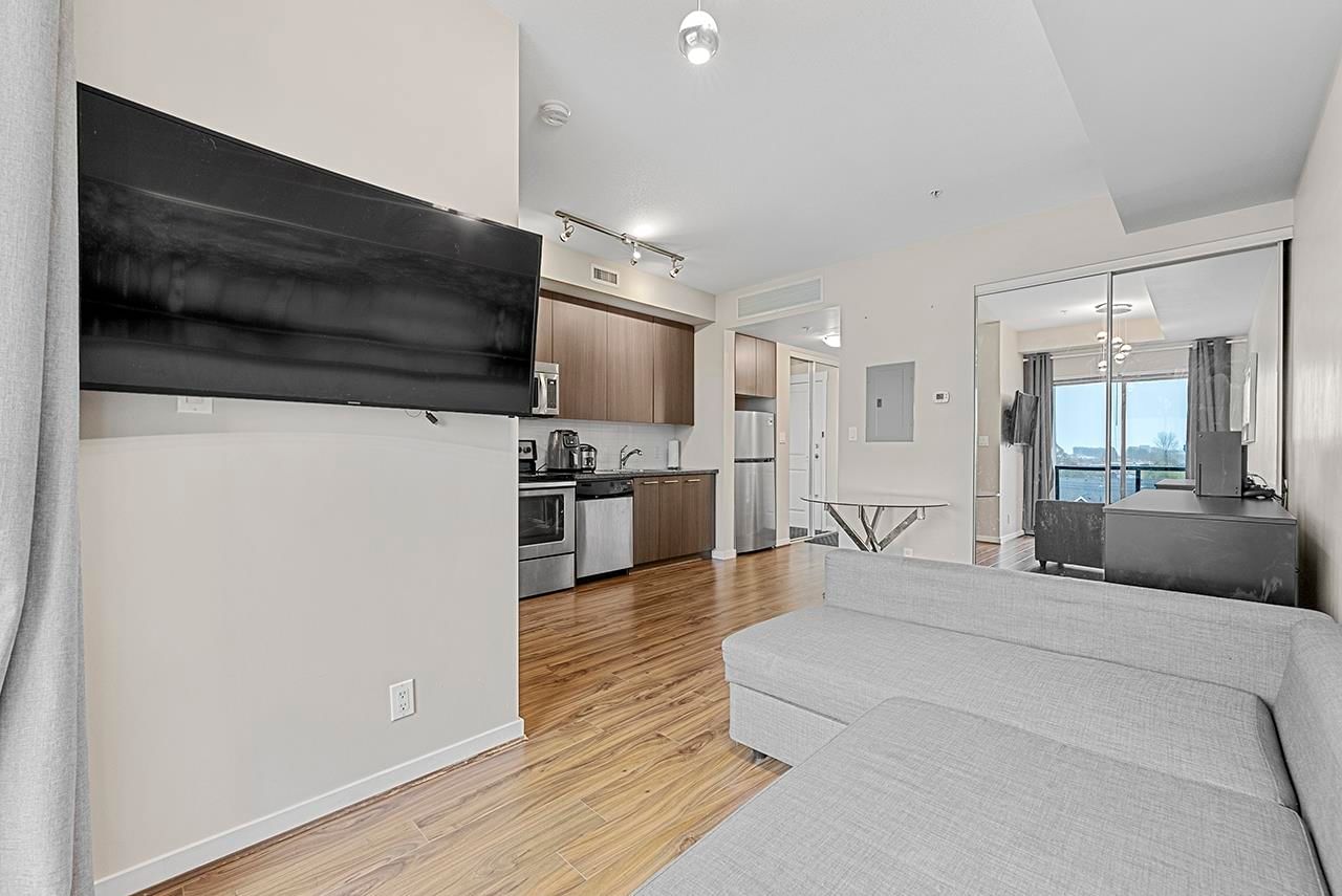 Listing Image 5