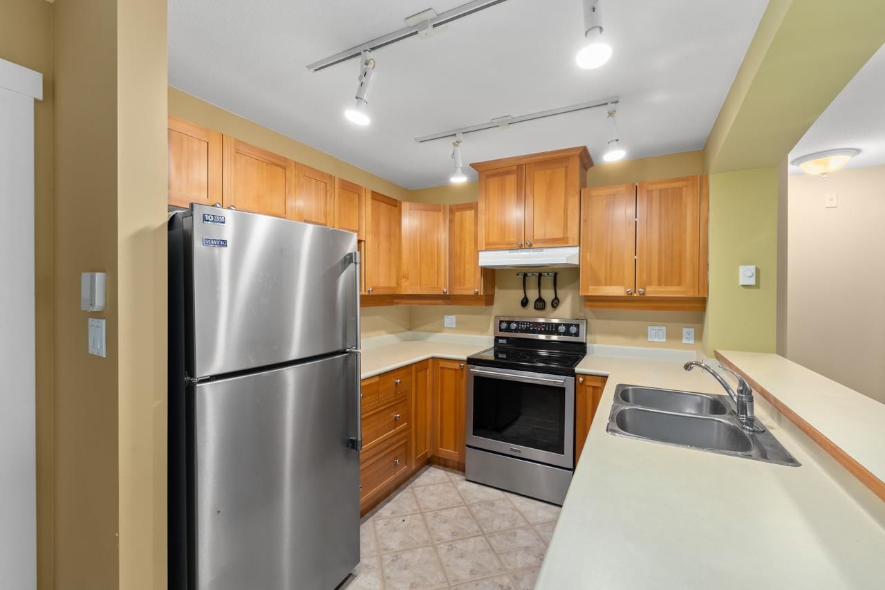 Listing Image 14