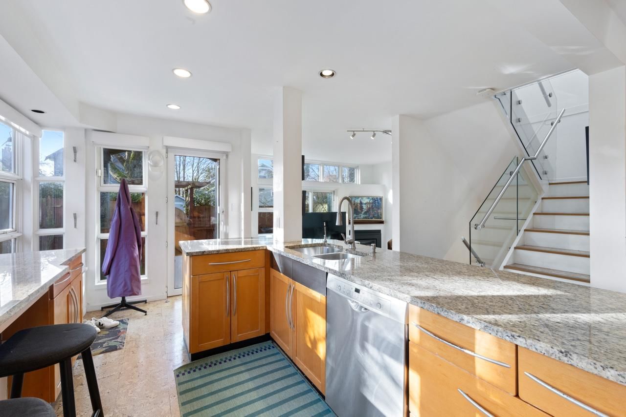 Listing Image 13