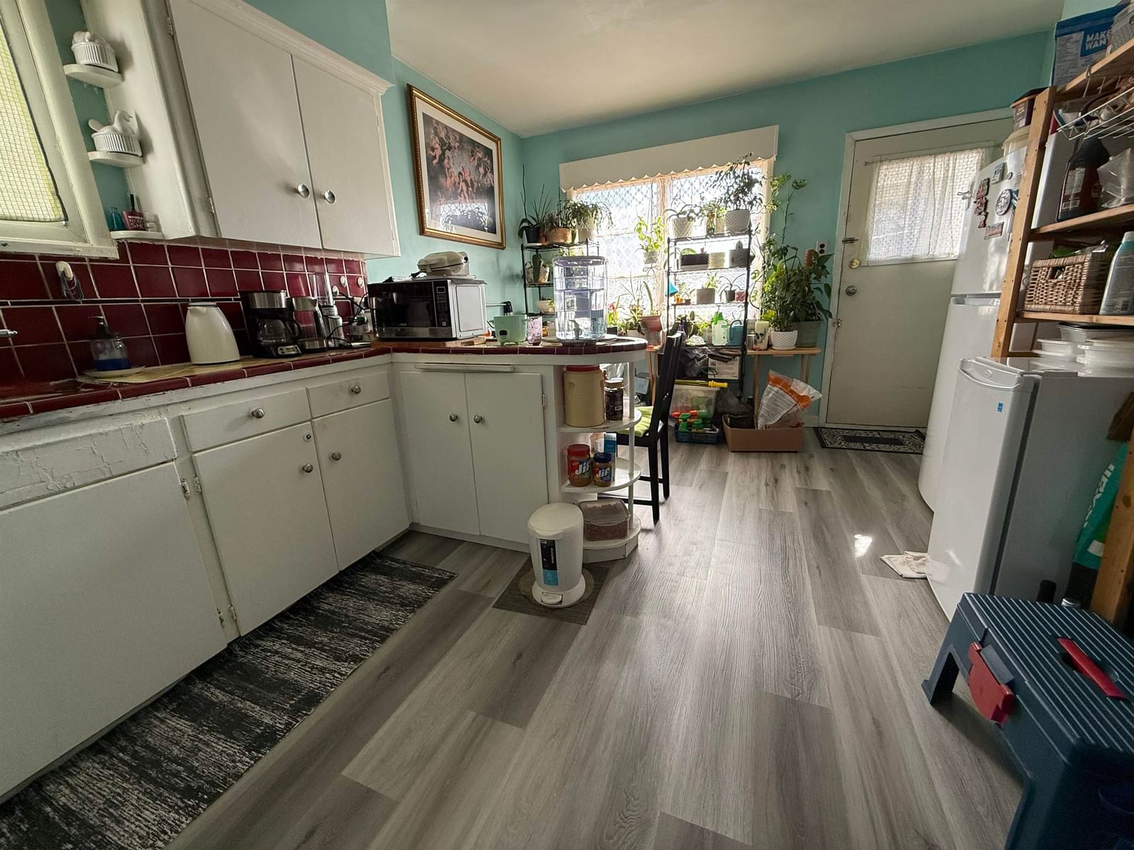 Listing Image 5