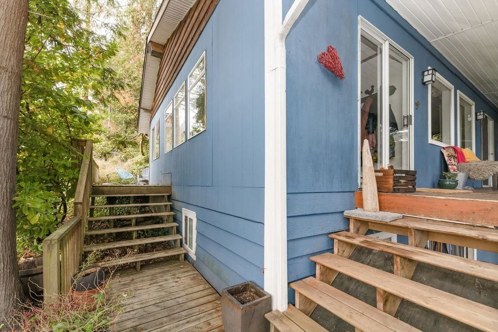 Listing Image 17