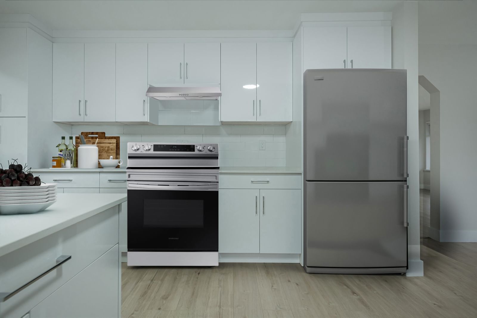 Listing Image 4