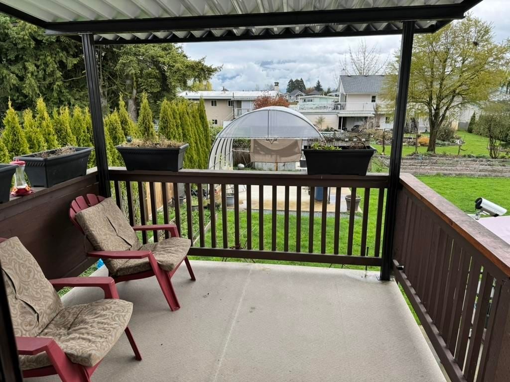 Listing Image 5
