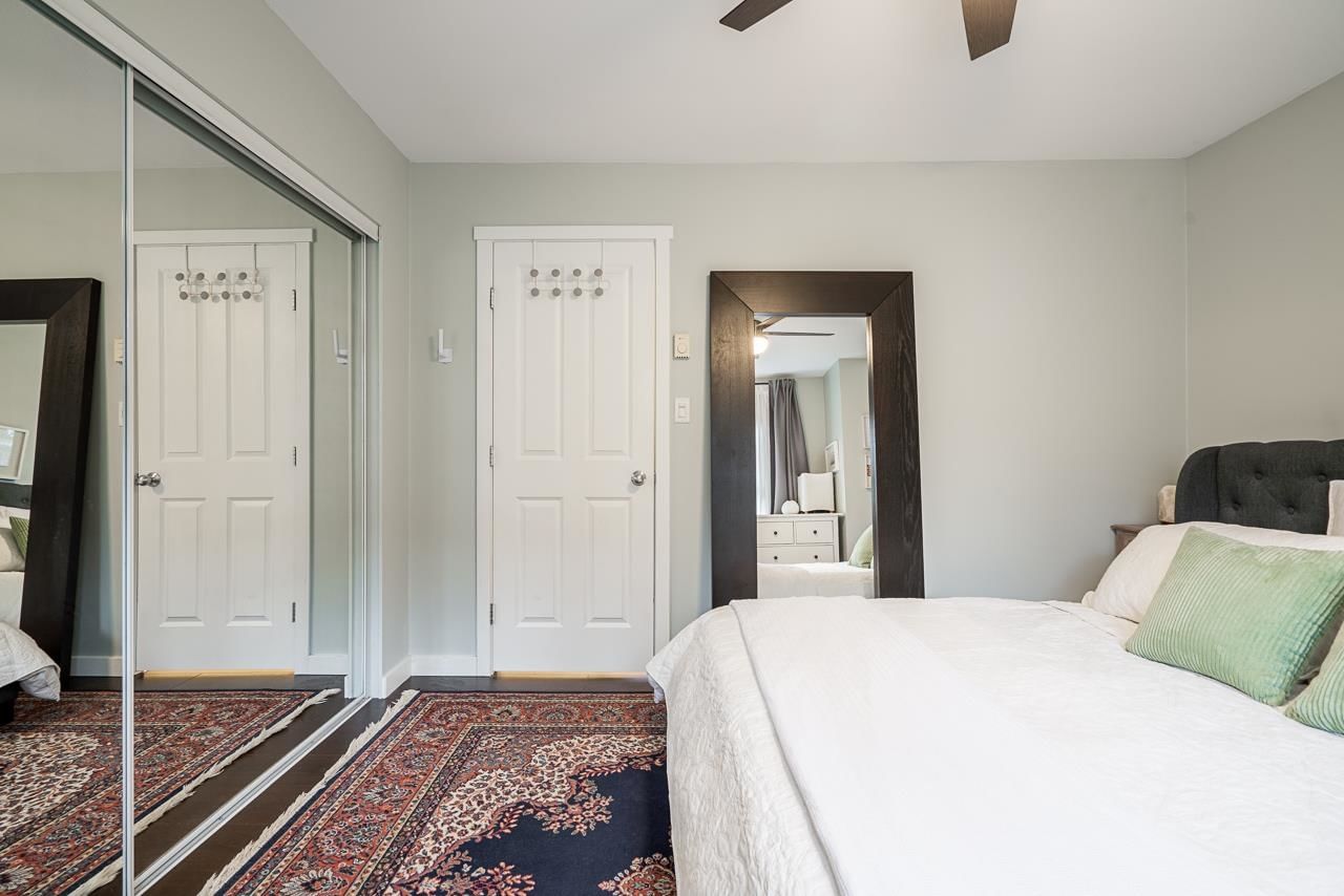 Listing Image 24