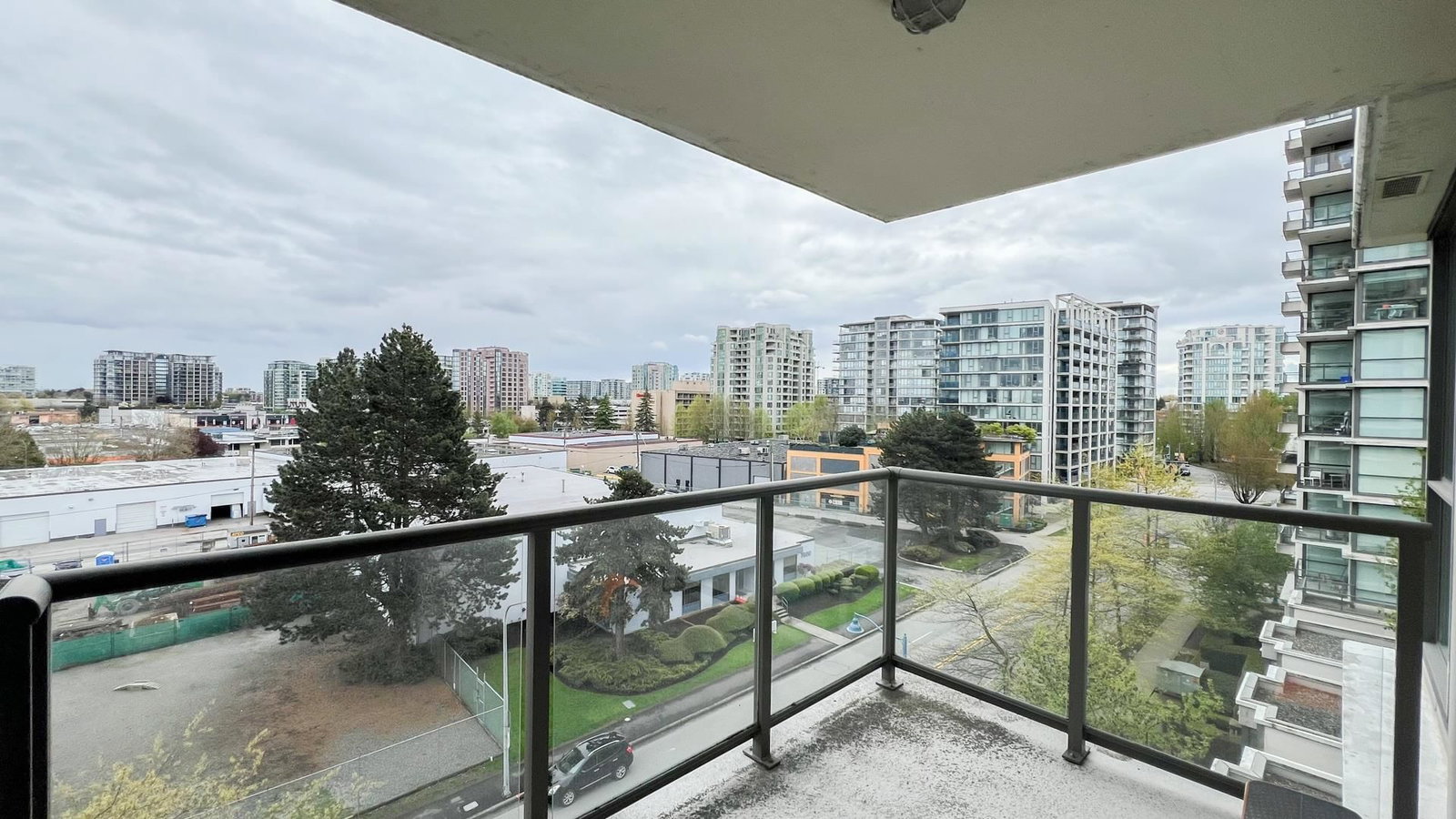 Listing Image 18