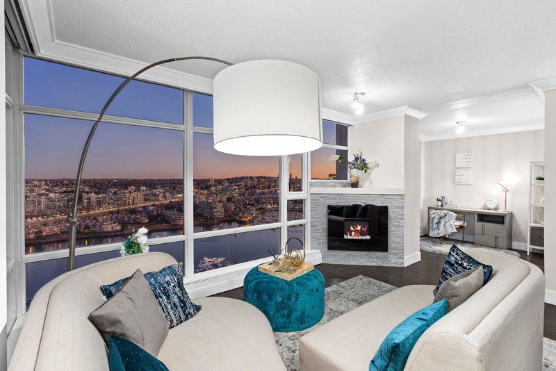 3002 - 1199 Marinaside Crescent, Vancouver, V6Z 2Y2 | Image 2