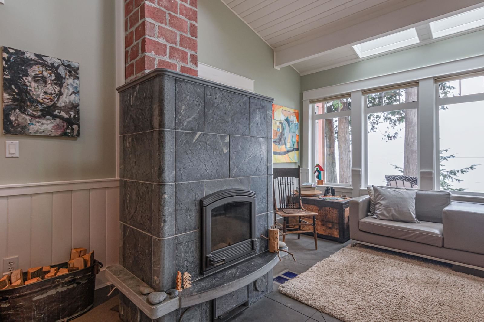 Listing Image 16