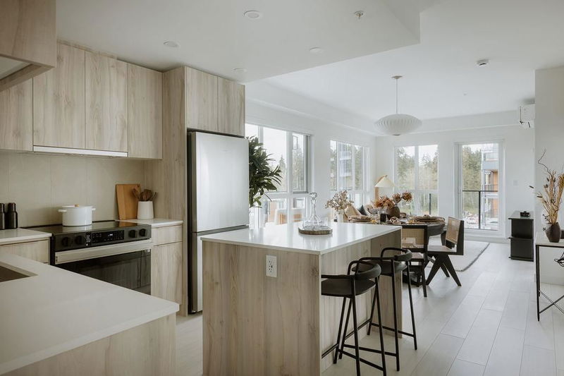 3594 Malsum Drive #501, North Vancouver, British Columbia